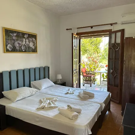 Aparthotel Denis